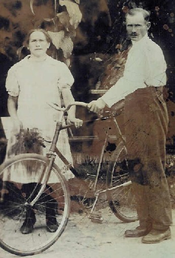 Родители Марии Борисовны Цизман, Бертгольд (Борис) Фердинандович и Эмма Даниловна Фаист, приблизительно 1935-1937 год